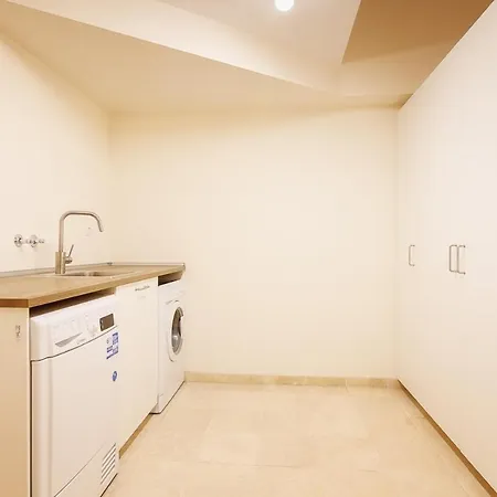 Beautiful Townhouse 20 Km From Bilbao 公寓 *